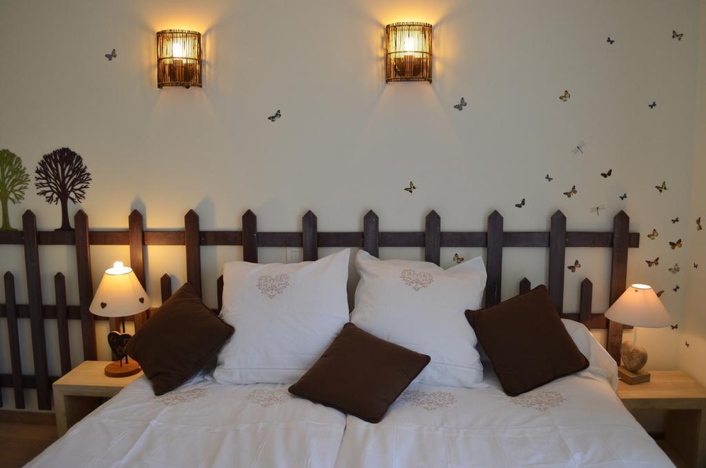 Couette Et Cafe Creme Bed and Breakfast Le Coudray Værelse billede